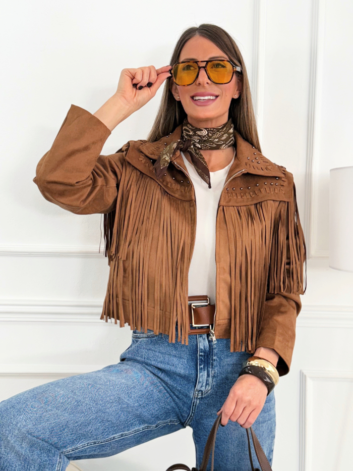 Chaqueta Flecos Tachas Gorafe