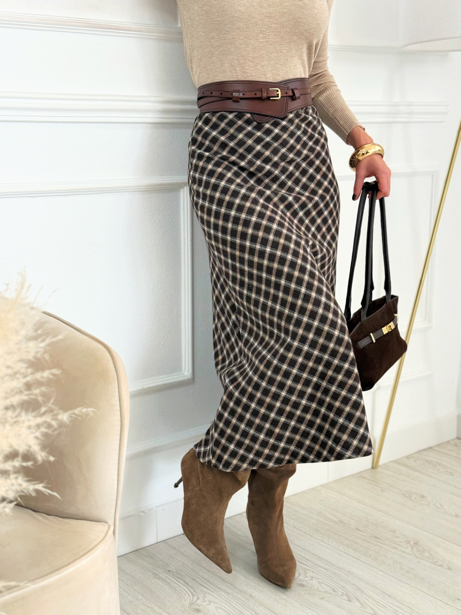 FE072A77-2905-4CB1-8E3A-FBC9678AA86A