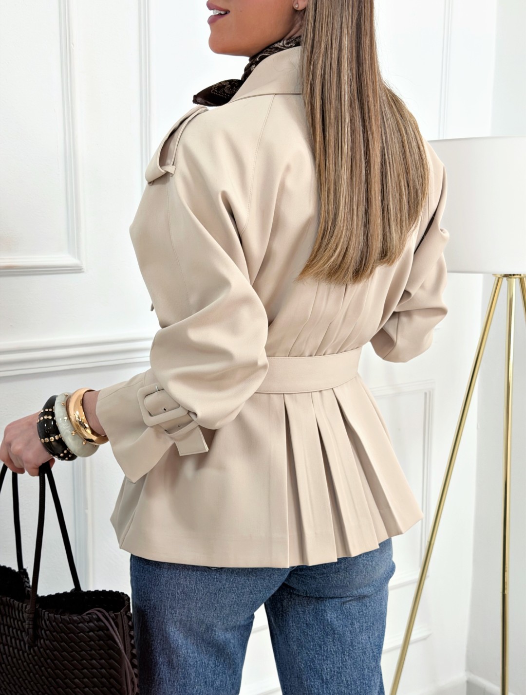 A1C76352-20F6-4E02-A14E-45B9F2F10C94