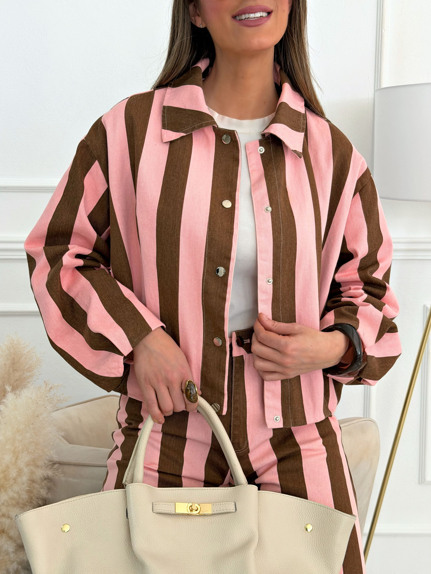 48BC01E8-261A-4EC0-8FC9-5CDACAD6725B