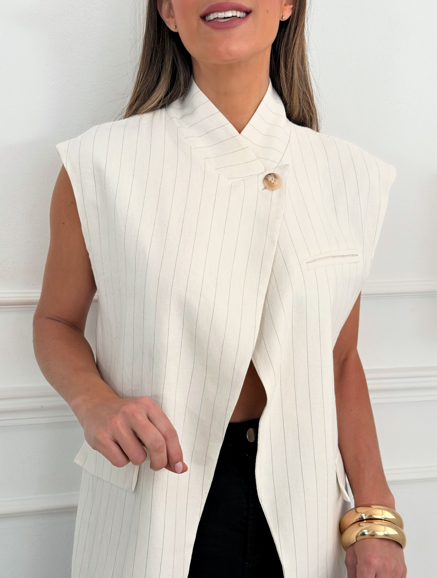 chaleco-cruzado-crudo-rayas-mujer4